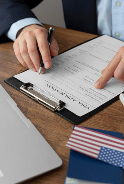 img-immigration-insights-service-carrusel-borderless-tax